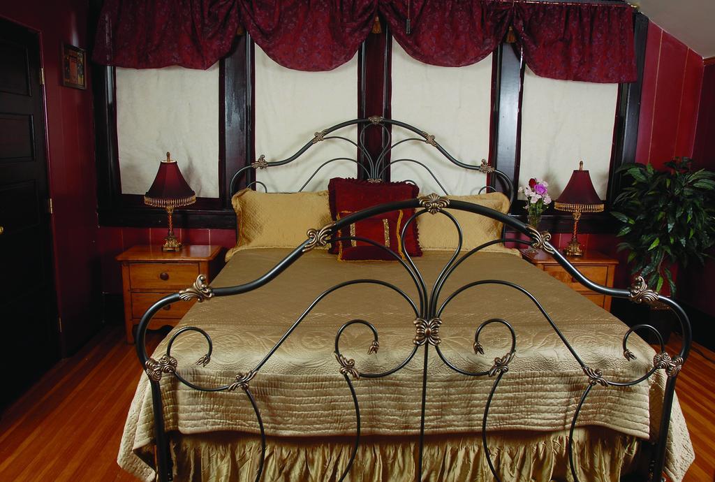 Downtown Historic Bed & Breakfast Албукерке Стая снимка