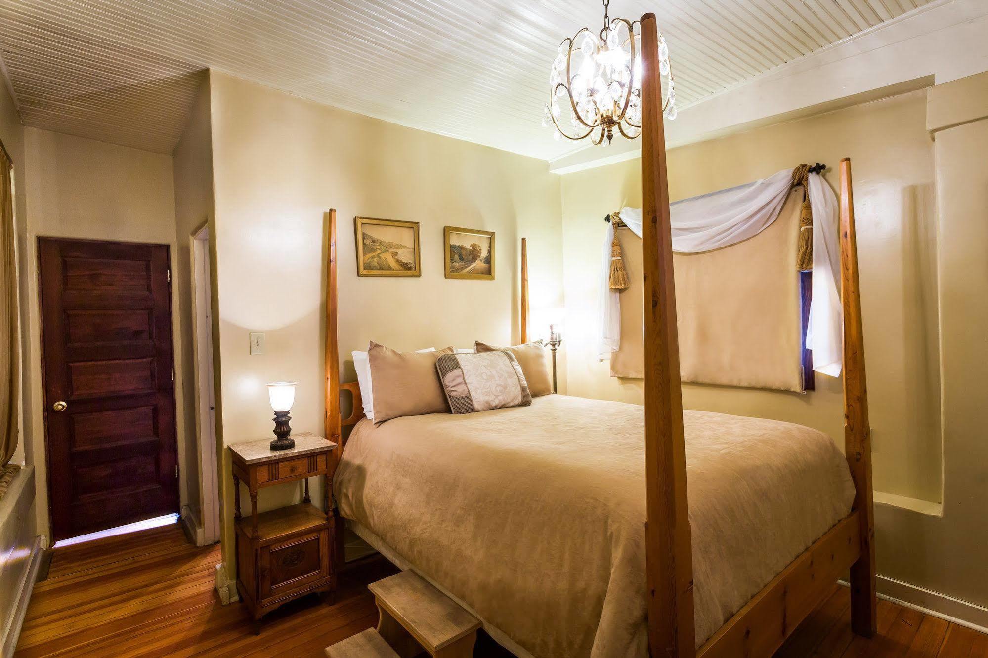 Downtown Historic Bed & Breakfast Албукерке Екстериор снимка